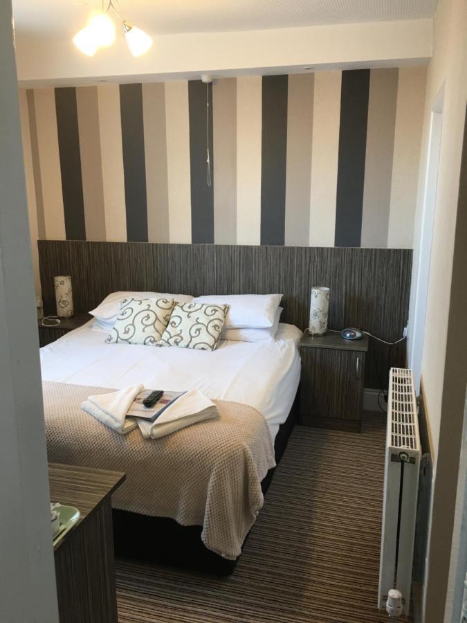 Glenheath Hotel Blackpool Buitenkant foto